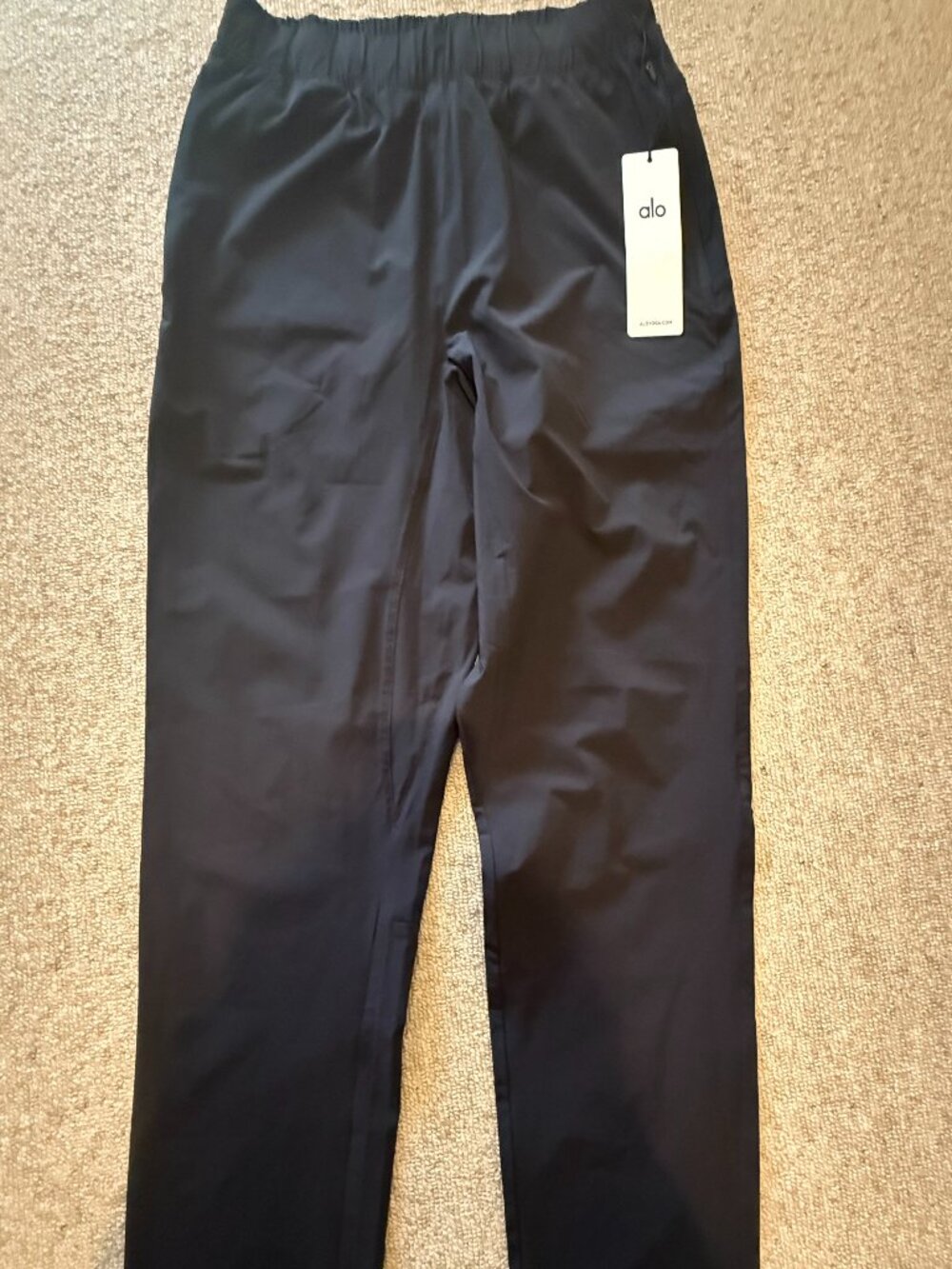 *NEW* Alo Black Repetition Pants